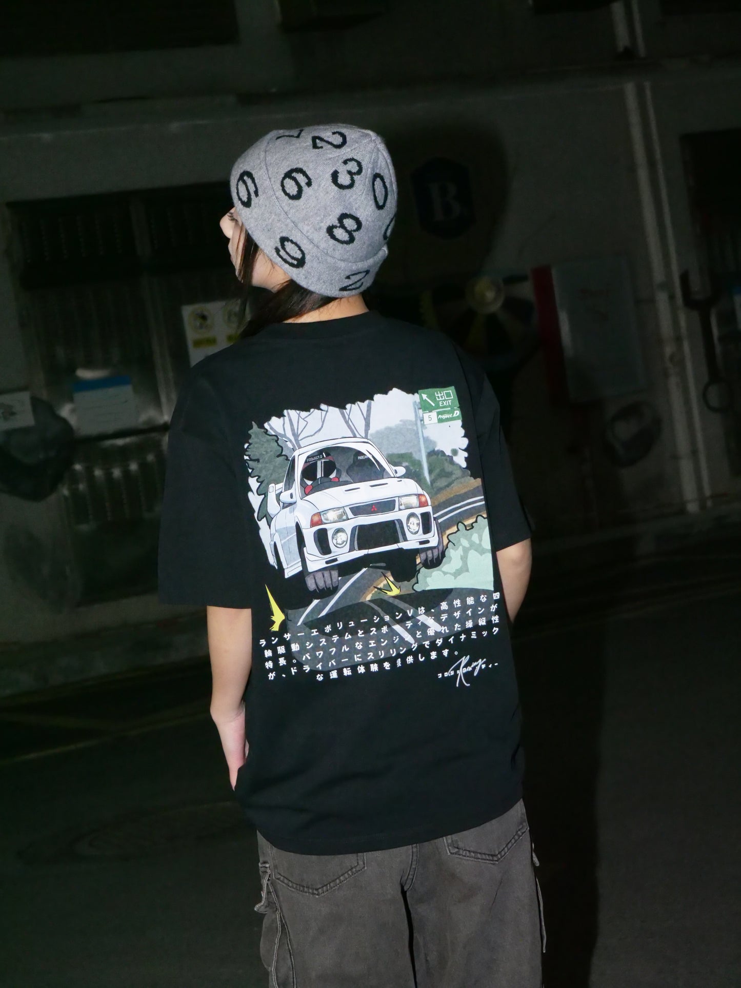 EVO V 飛びました! - T-Shirt